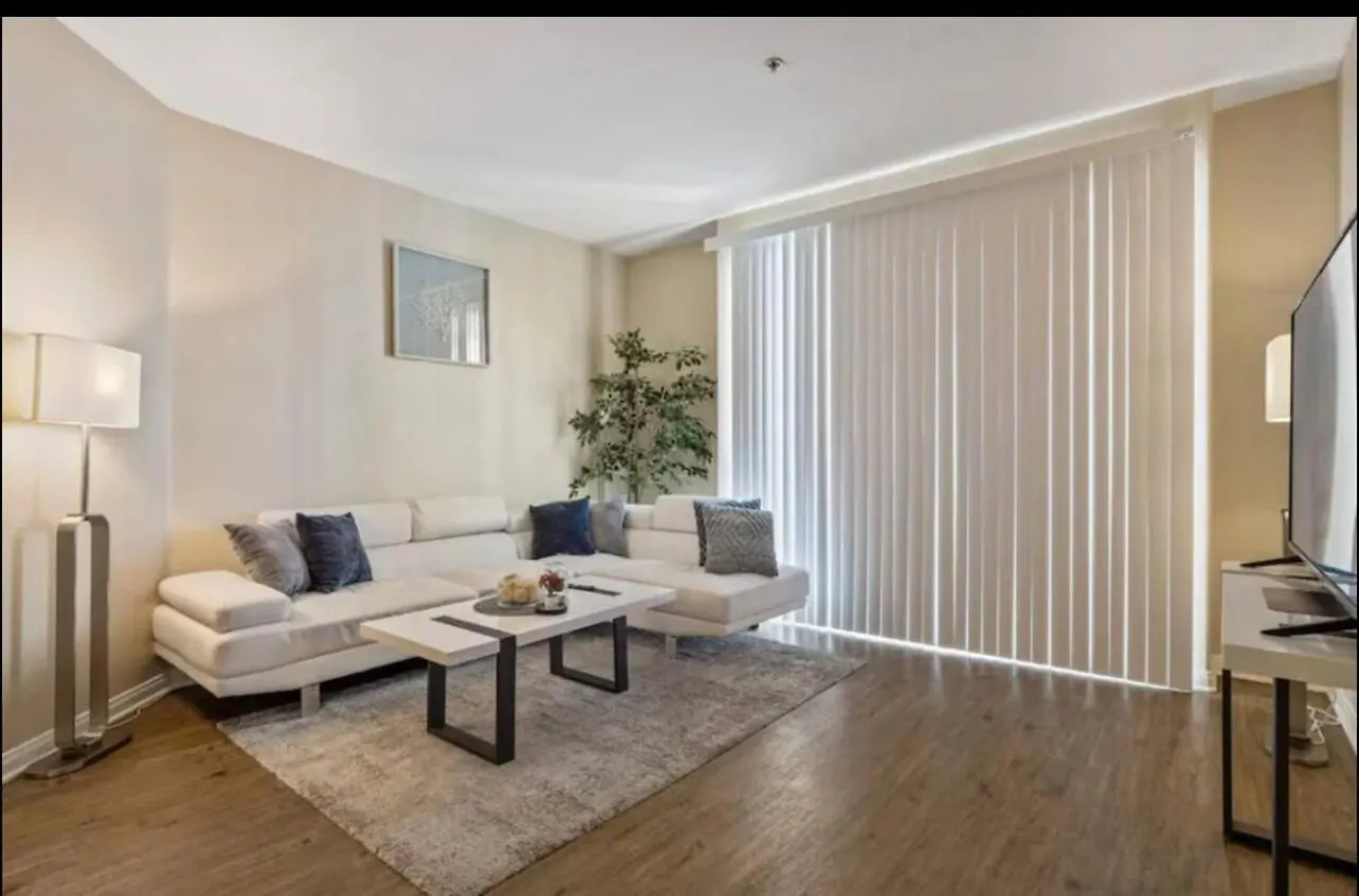 Hotel The Reve Appartment Marina 2 Bedrooms With Swimming Pool Free Parking Los Angeles United States