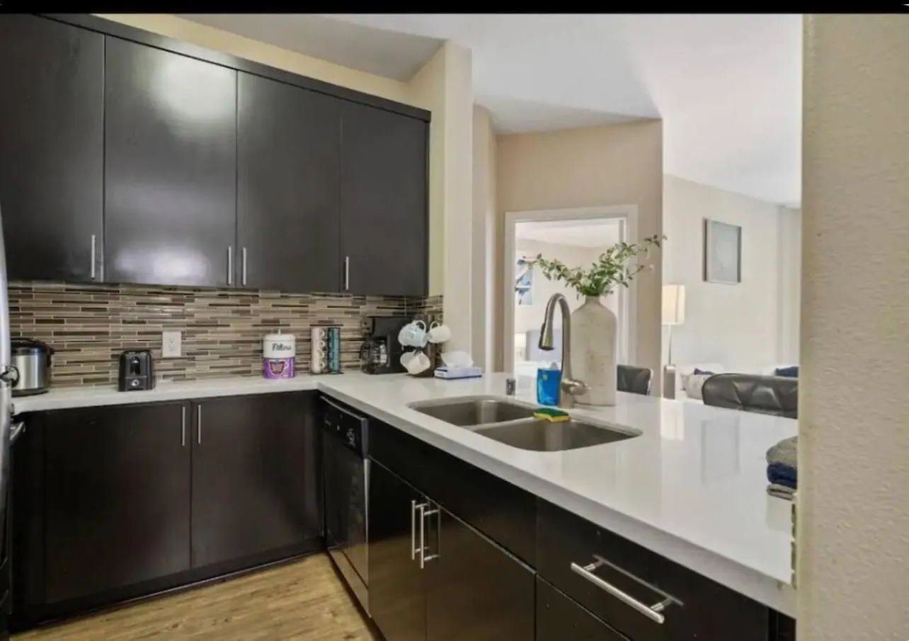 The Reve Appartment Marina 2 Bedrooms With Swimming Pool Free Parking Los Angeles Hotel